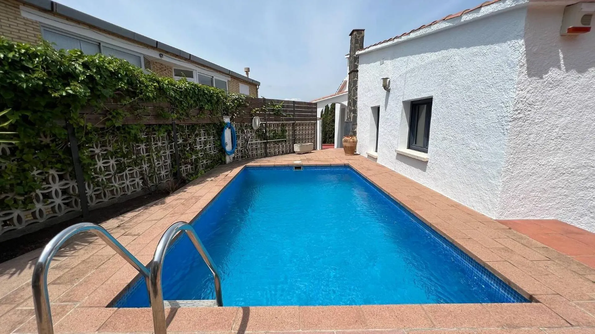 הוילה Preciosa Casa En Roses Con Vistas Al Pueblo Y Al Mar Av-33 ספרד